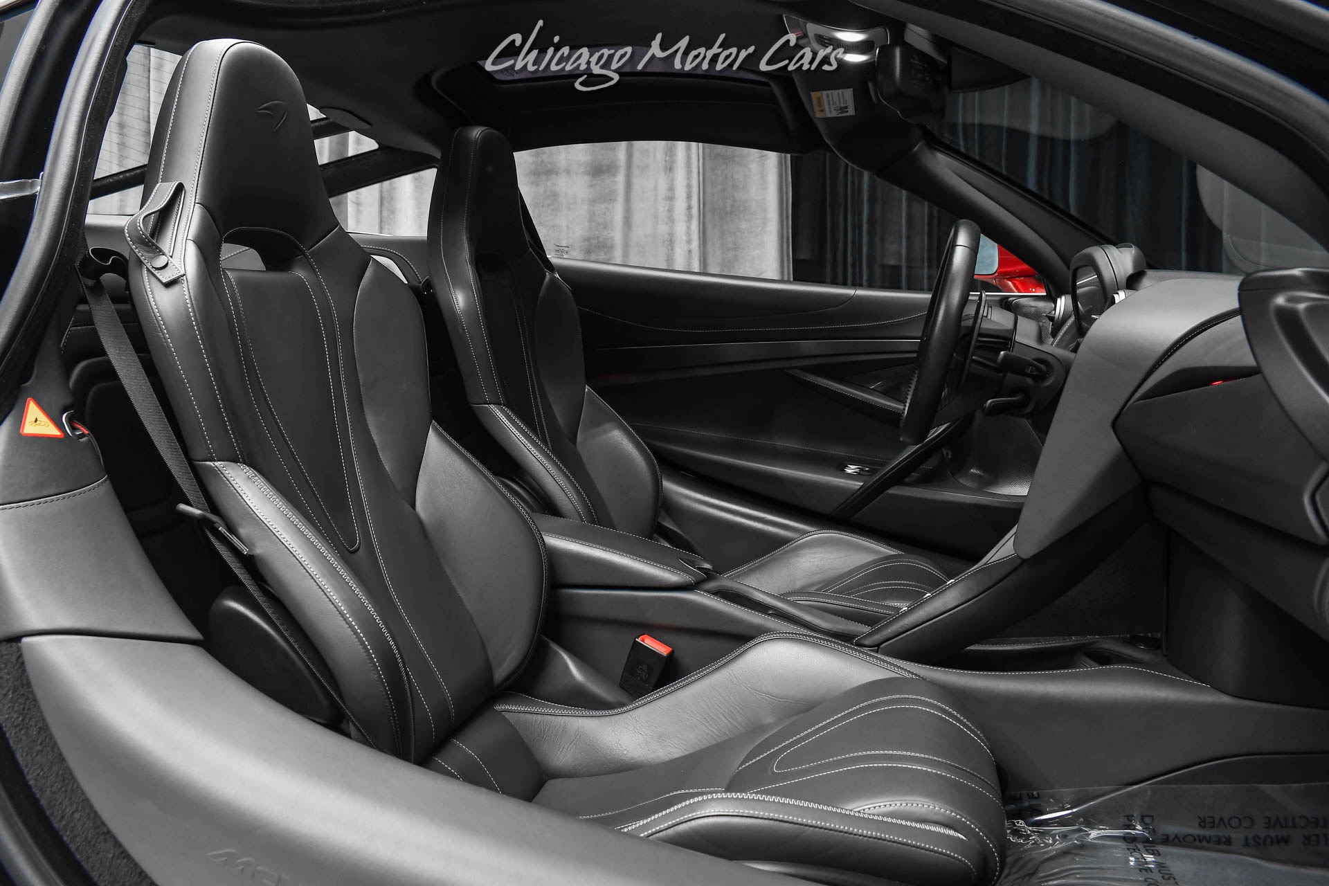 Used 2019 McLaren 720S Luxury Coupe Carbon Upgrade Pack 2! Front 