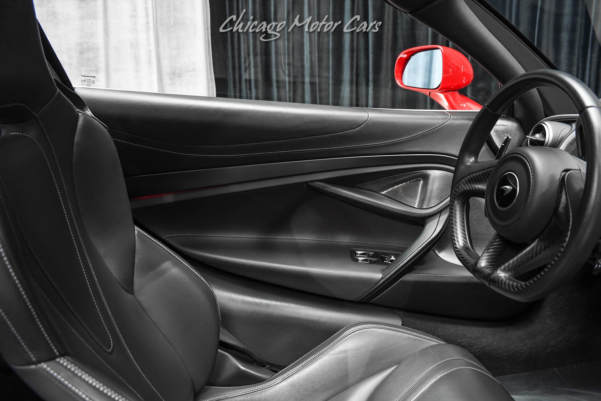 Used 2019 McLaren 720S Luxury Coupe Carbon Upgrade Pack 2! Front 