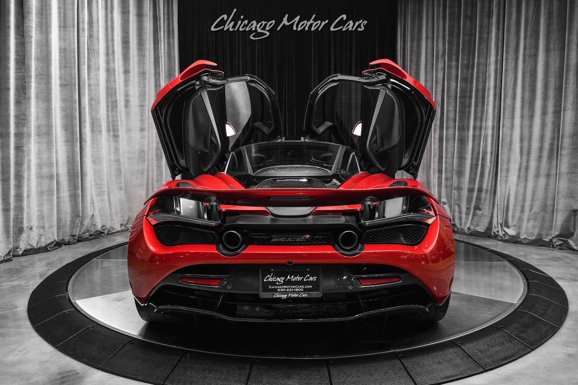 Used 2019 McLaren 720S Luxury Coupe Carbon Upgrade Pack 2! Front 