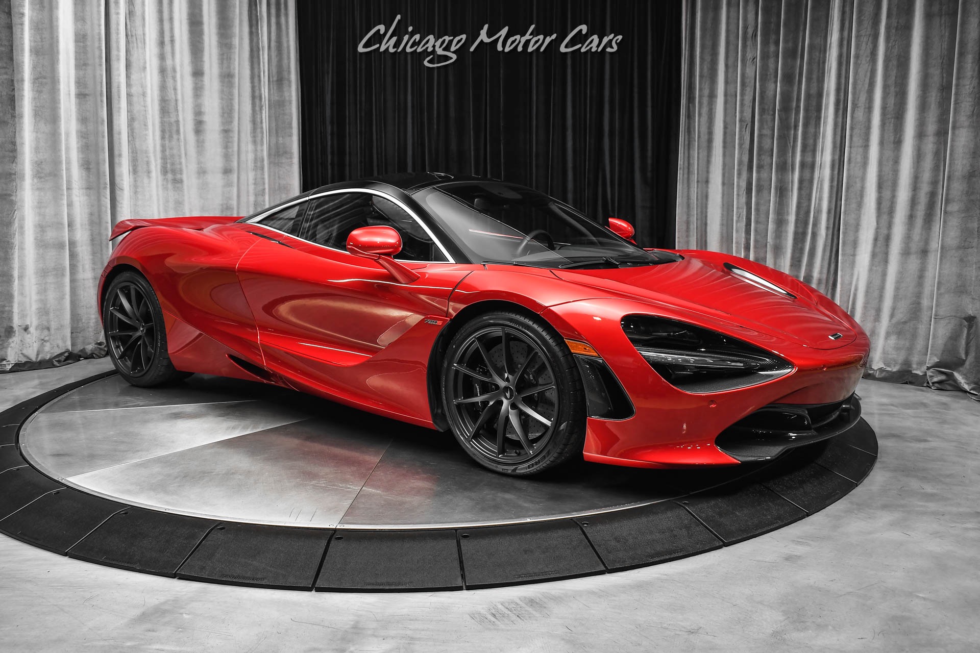 Used 2019 McLaren 720S Luxury Coupe Carbon Upgrade Pack 2! Front 