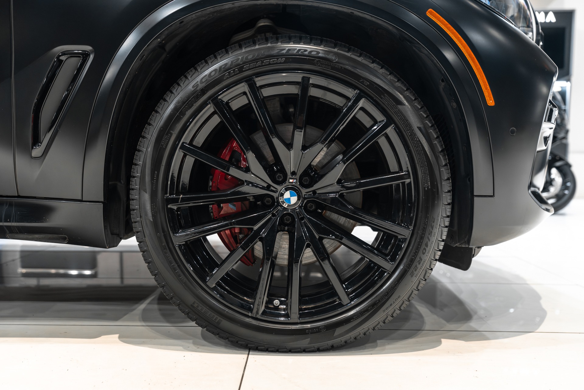 Used-2022-BMW-X5-xDrive-SUV-Special-Frozen-Paint-Exec-Pkg-M-Sport-Pkg-Massage-Seats-AWD