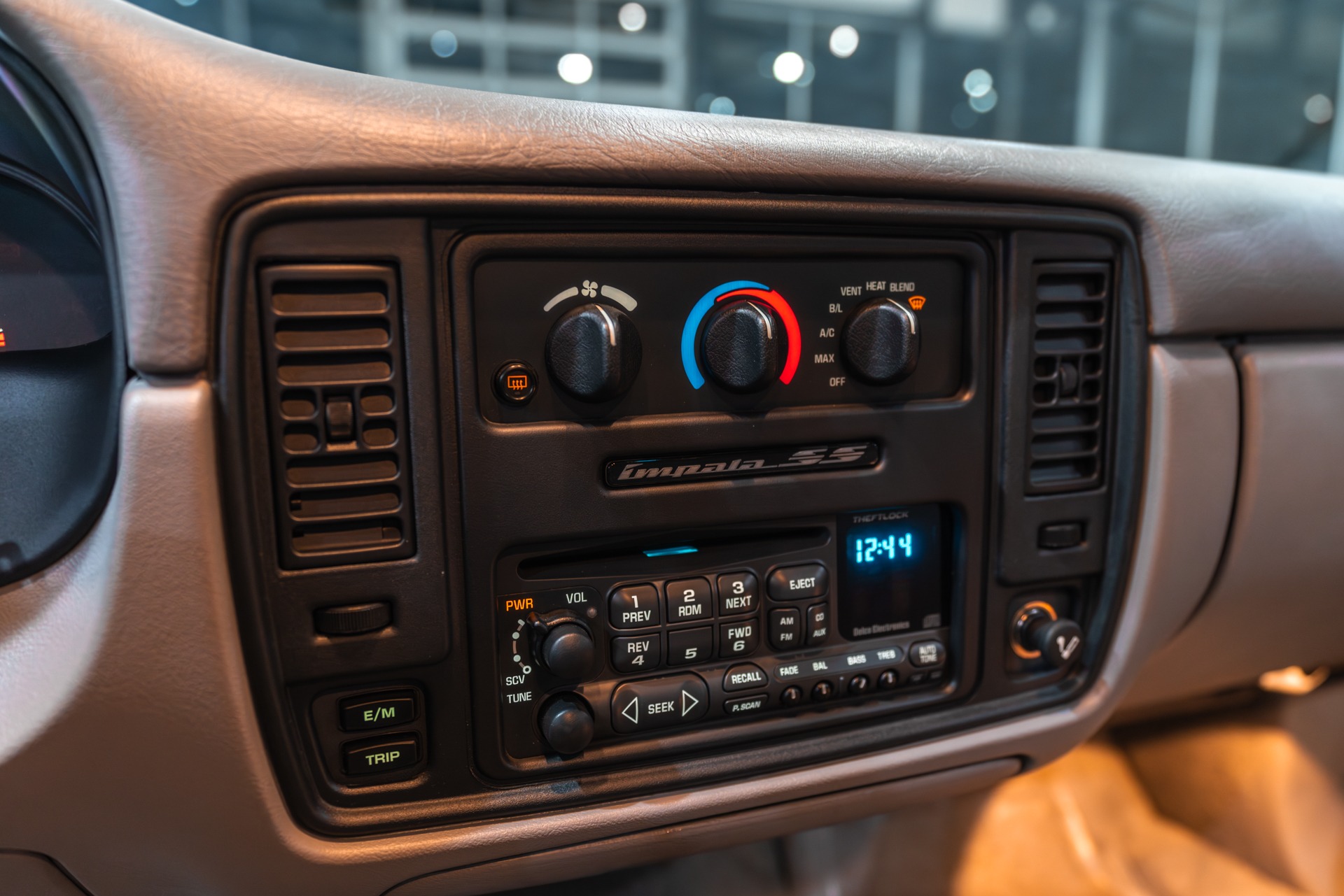 Used-1996-Chevrolet-Impala-SS-Only-5k-Miles-Collector-Condition-Very-Rare-Dark-Green-Gray-Metallic