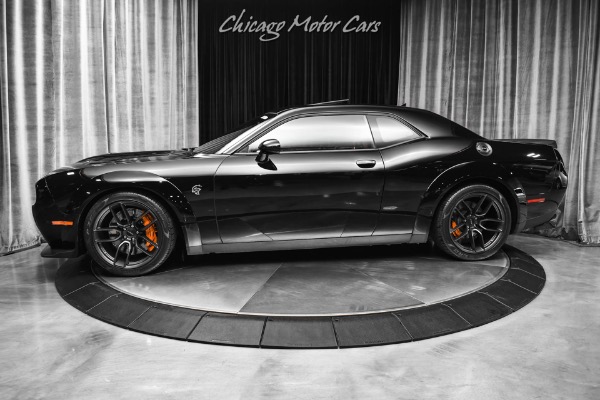 Used 2018 Dodge Challenger SRT Hellcat Widebody Coupe HOT Spec Performance Pkg! Sunroof! Borla Exhaust for sale Sold at Chicago Motor Cars in West Chicago IL 60185 1