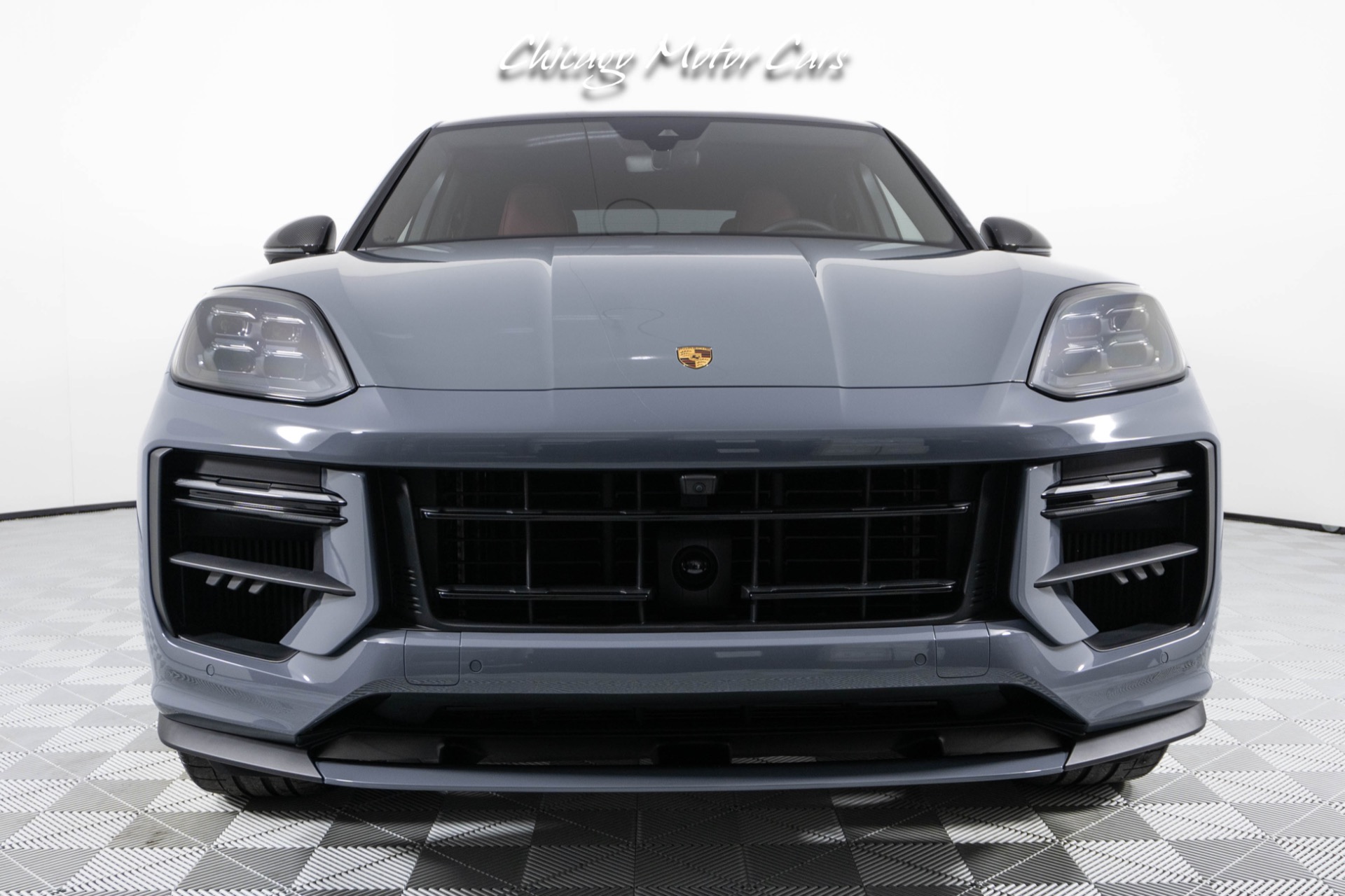 Used-2024-Porsche-Cayenne-Turbo-GT-Only-3K-Miles-Beautiful-Color-Combo-360-Surround-View-Soft-Close-Doors