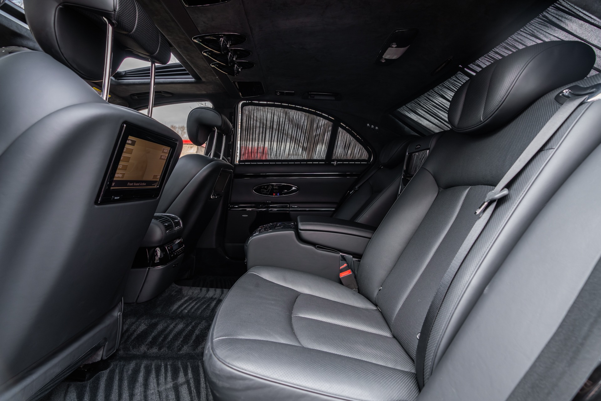 2009 MAYBACH 57 - Image 27