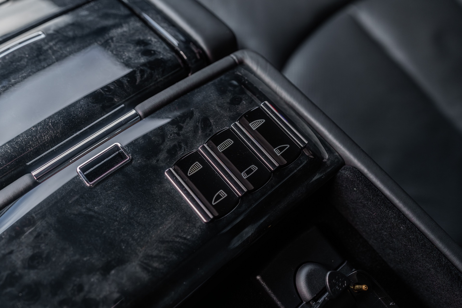 2009 MAYBACH 57 - Image 29