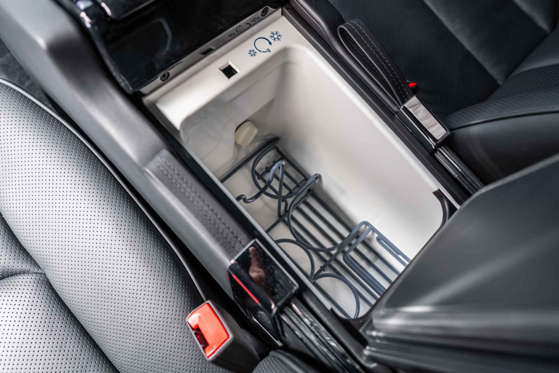 2009 MAYBACH 57 - Image 30