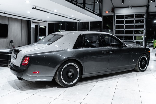 Used 2023 Rolls-Royce Phantom Bespoke Interior/Audio! Rear Theatre Shooting Star Headliner MSRP $688K+ for sale Sold at Chicago Motor Cars in West Chicago IL 60185 4