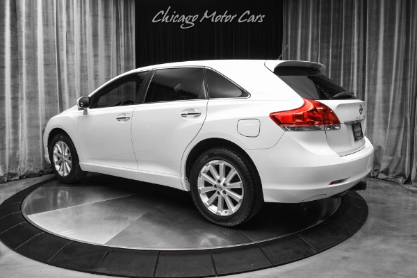Used 2009 Toyota Venza FWD 4cyl! Excellent Fuel Economy! Leather & Heated Seats! Alloy Wheels! for sale Sold at Chicago Motor Cars in West Chicago IL 60185 3