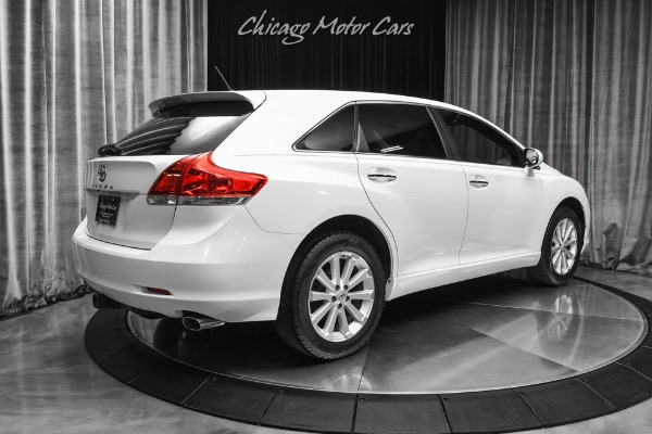 Used 2009 Toyota Venza FWD 4cyl! Excellent Fuel Economy! Leather & Heated Seats! Alloy Wheels! for sale Sold at Chicago Motor Cars in West Chicago IL 60185 5