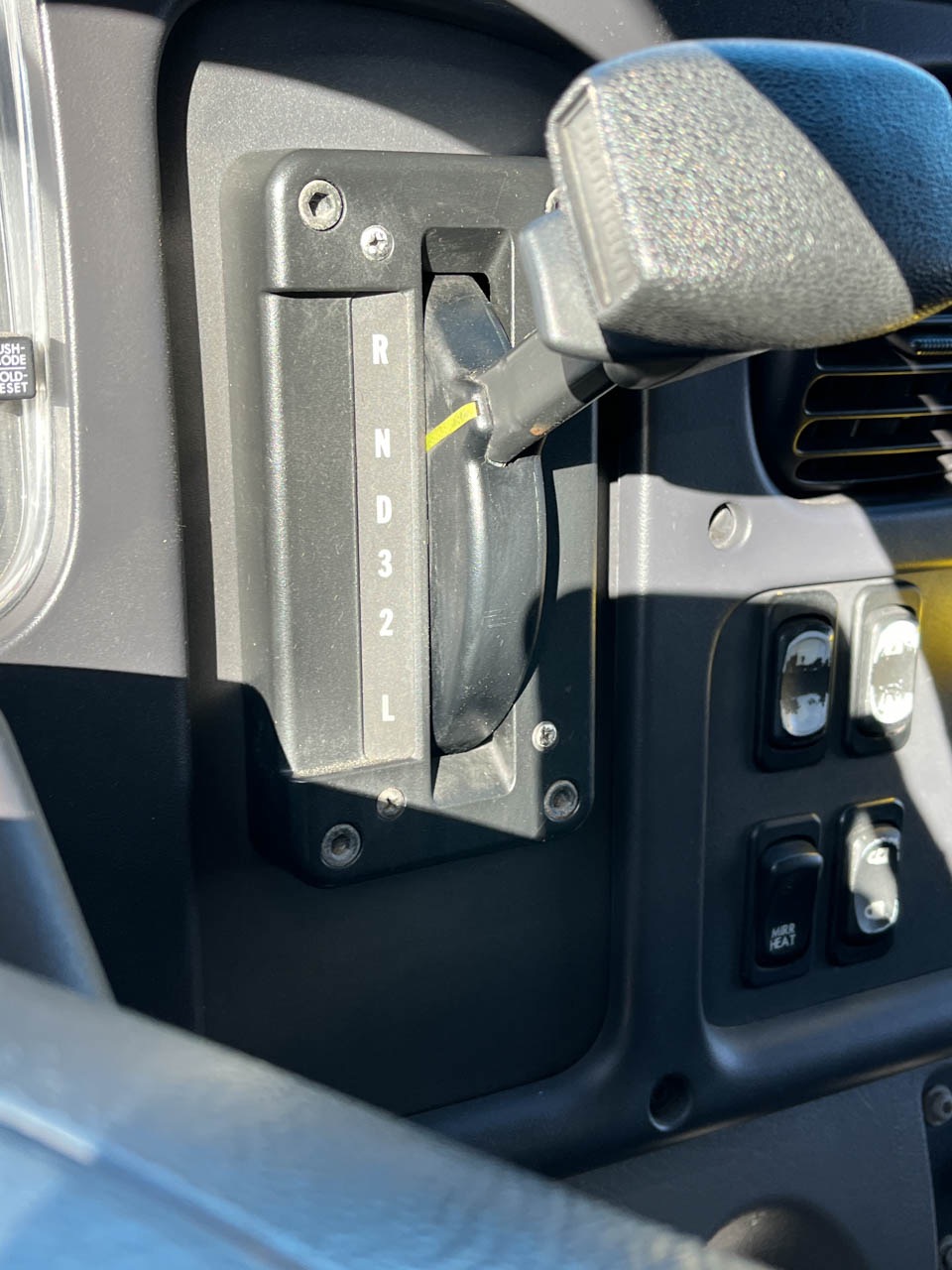 2015 FREIGHTLINER M2 - Image 14