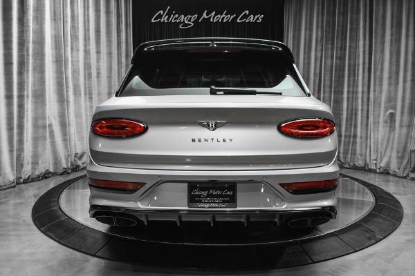 Used 2023 Bentley Bentayga S V8 $264K MSRP Extended Range Paint Five Seat Comfort Spec Only 9k Miles for sale Sold at Chicago Motor Cars in West Chicago IL 60185 4