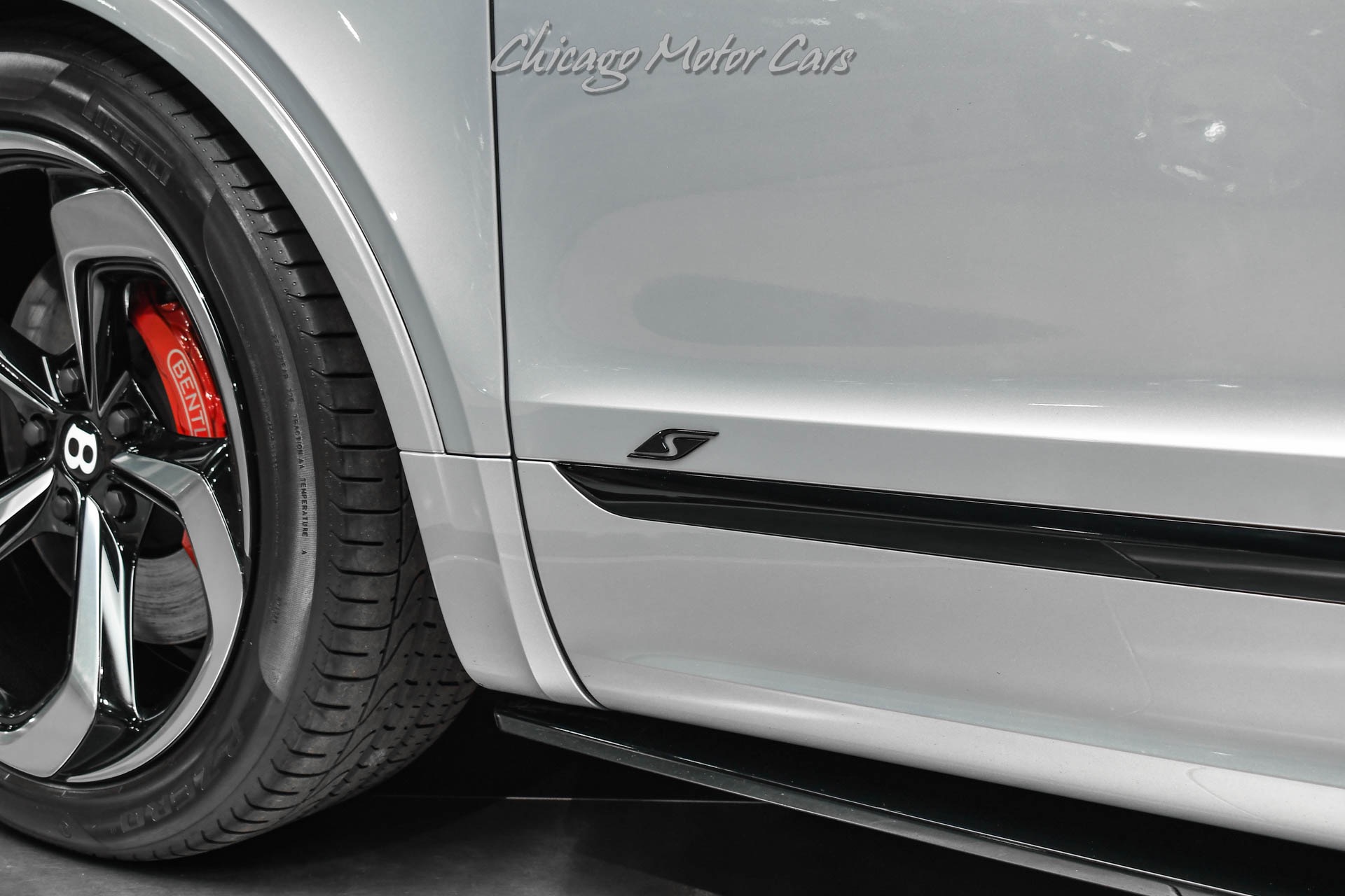 Used-2023-Bentley-Bentayga-S-V8-264K-MSRP-Extended-Range-Paint-Five-Seat-Comfort-Spec-Only-5k-Miles