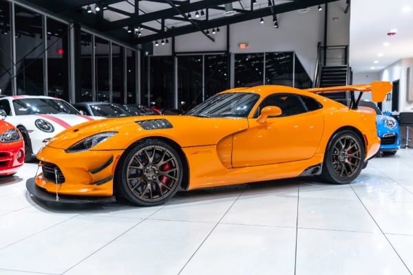 Used 2016 Dodge Viper ACR-E Extreme Aero Coupe RARE Yorange! Brass Monkey Wheels! for sale Sold at Chicago Motor Cars in West Chicago IL 60185 2