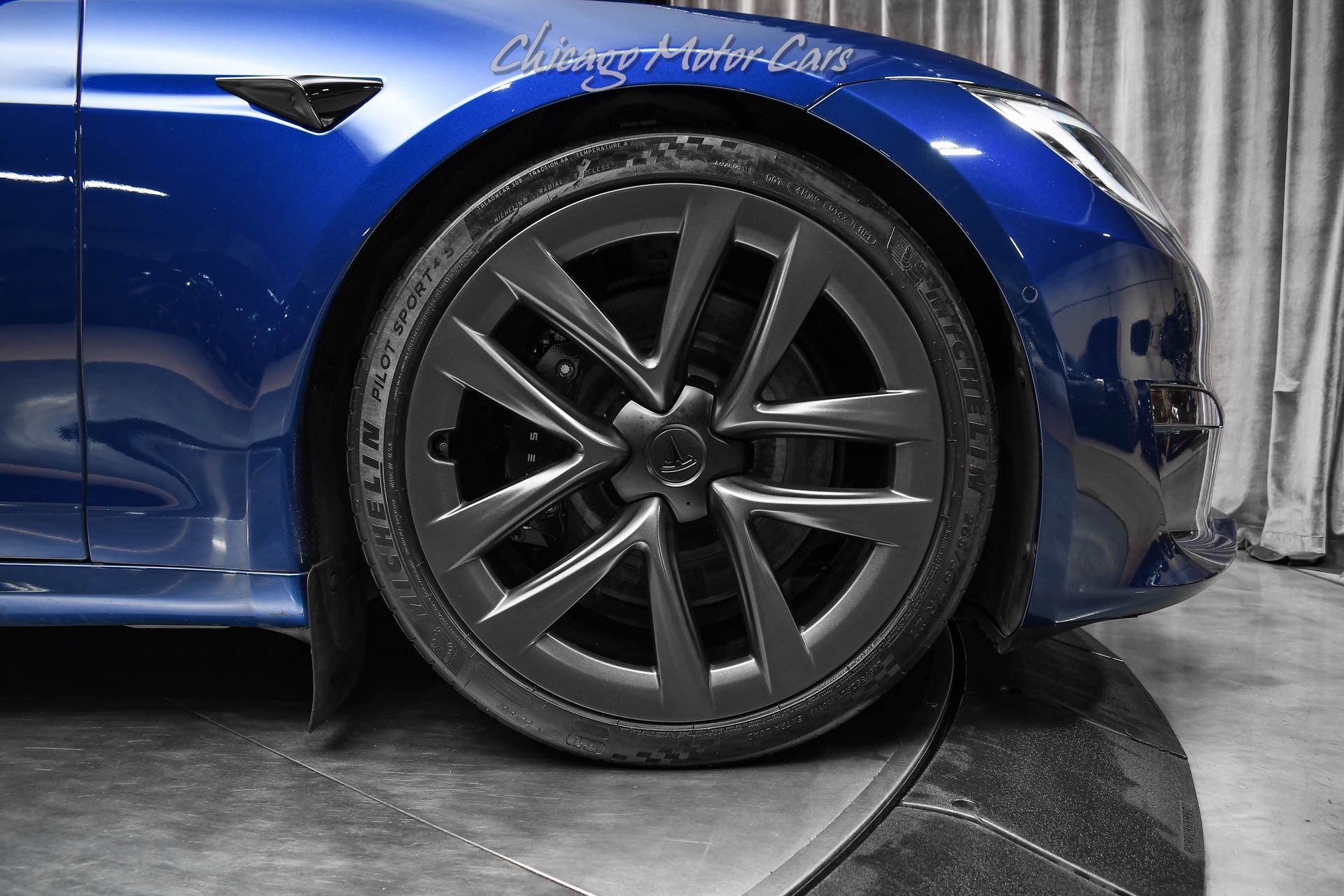 Used-2021-Tesla-Model-S-Plaid-AWD-Sedan-1000HP-Two-Sets-of-Wheels-21-Arachnid-Wheels-Autopilot