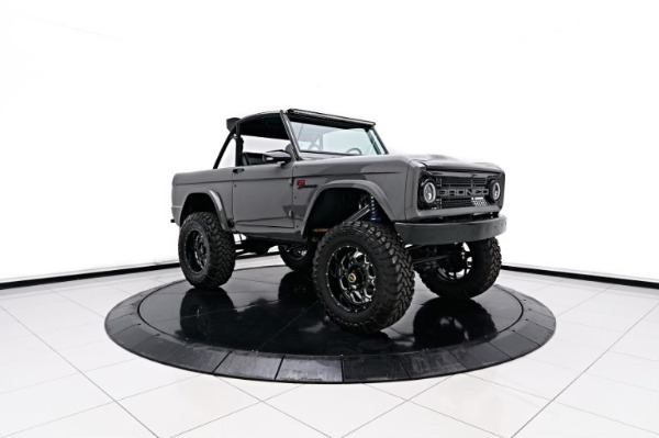 Used 1970 FORD BRONCO 4WD Custom Restoration! EFI 427ci!Auto!Holley Dash!500 miles on build! for sale Sold at Chicago Motor Cars in West Chicago IL 60185 2
