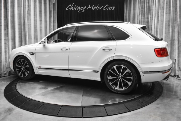 Used 2017 Bentley Bentayga W12 for sale Sold at Chicago Motor Cars in West Chicago IL 60185 3