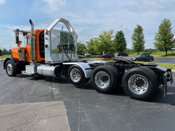 Used 2000 Peterbilt Conventional 379 EXHD Day Cab Tri-Axle for sale Sold at Chicago Motor Cars in West Chicago IL 60185 4