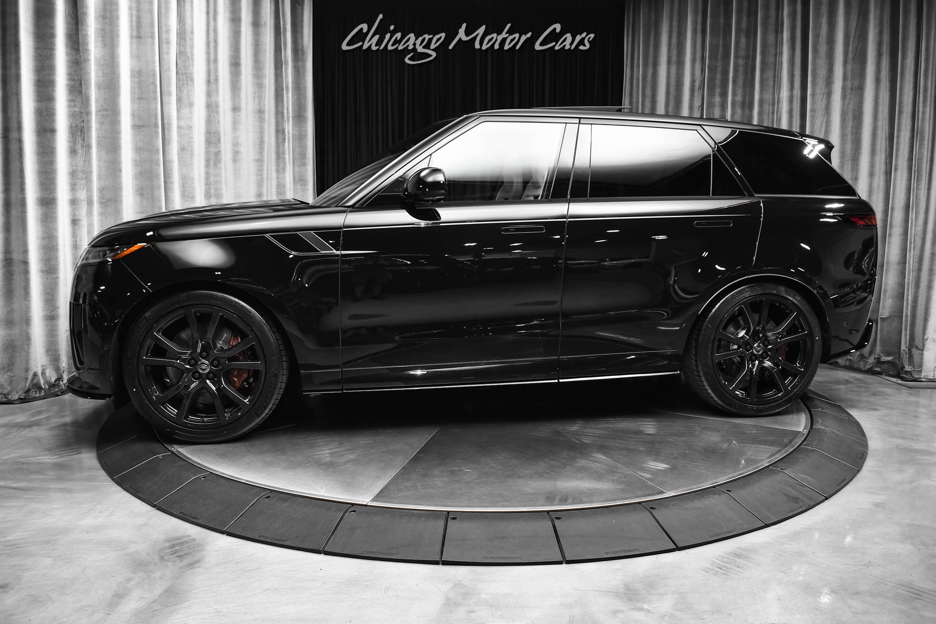2024 LAND ROVER RANGE ROVER SPORT - Image 1