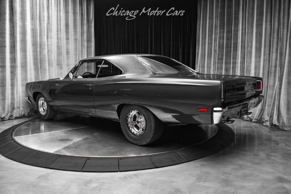 Used 1969 Plymouth Roadrunner 472 Stroked 426 HEMI! Rotisserie Restored! Disc Brakes! Holley Efi for sale Sold at Chicago Motor Cars in West Chicago IL 60185 3