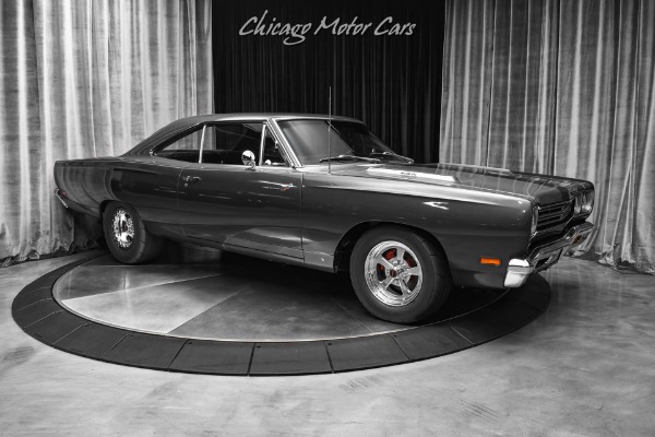 Used 1969 Plymouth Roadrunner 472 Stroked 426 HEMI! Rotisserie Restored! Disc Brakes! Holley Efi for sale Sold at Chicago Motor Cars in West Chicago IL 60185 6