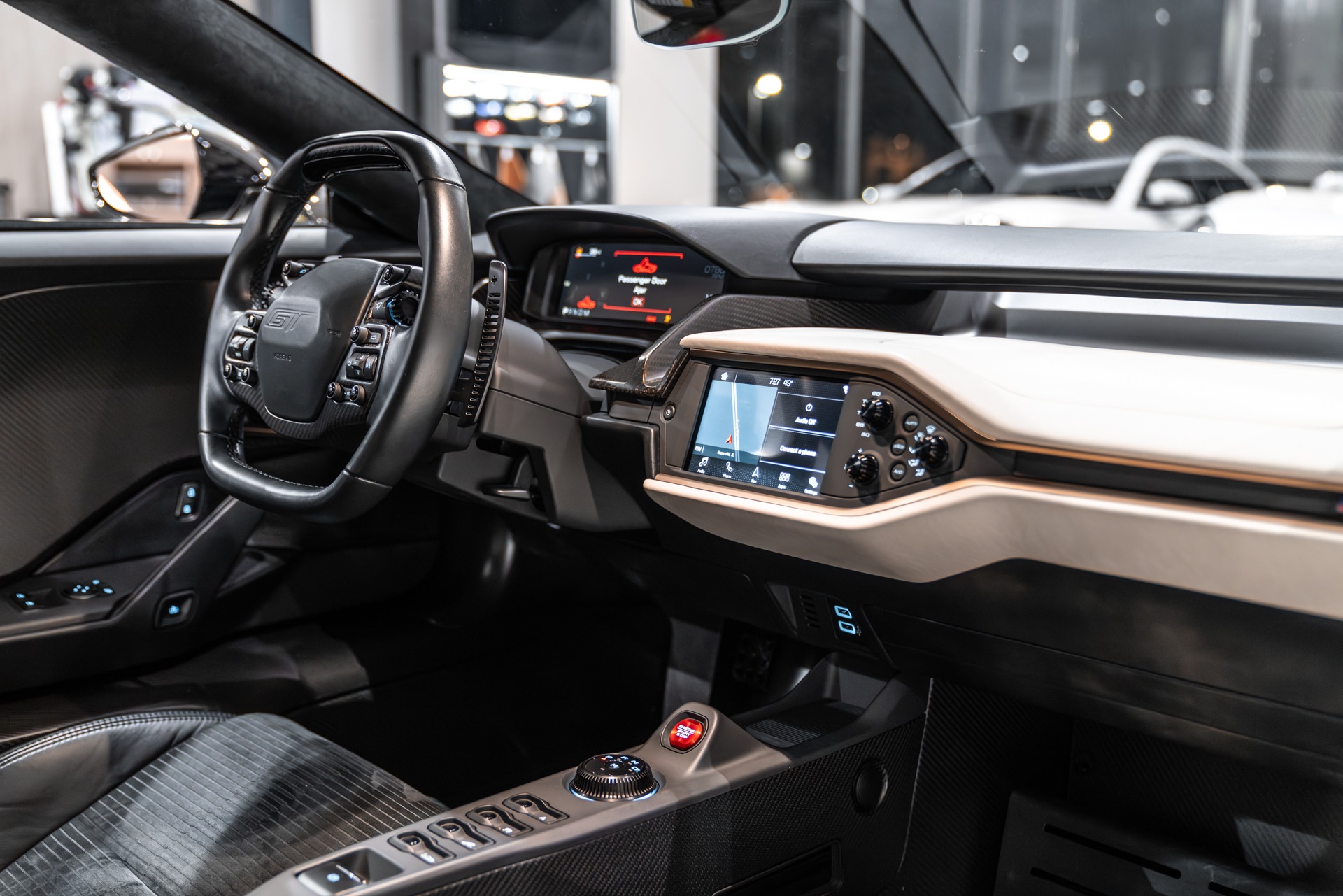 2018 FORD GT - Image 26