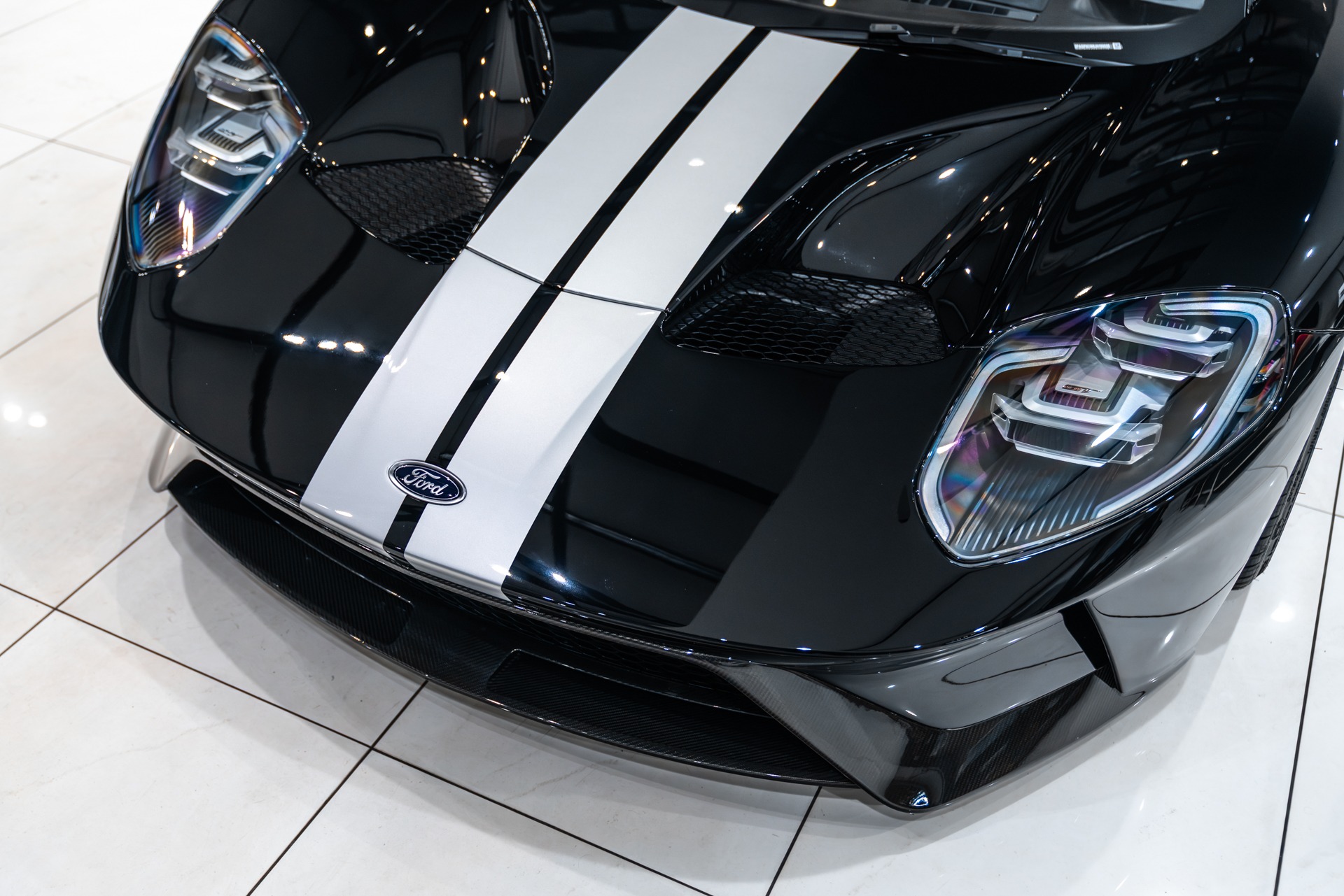 2018 FORD GT - Image 36