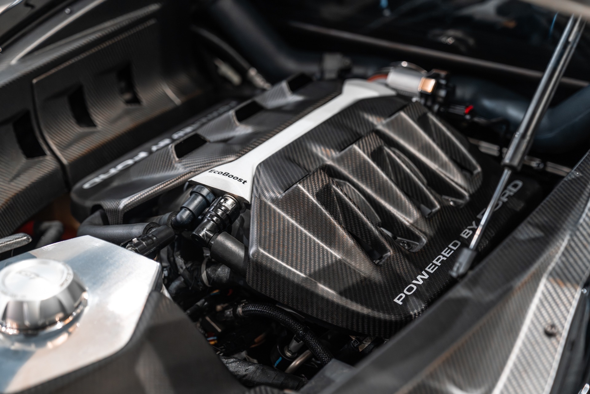 2018 FORD GT - Image 70