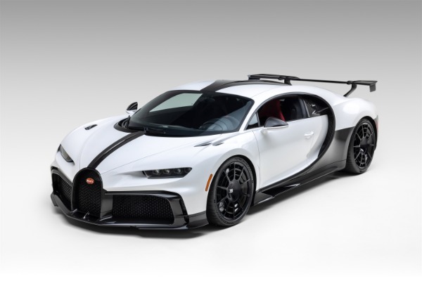 Used 2021 Bugatti Chiron Pur Sport Coupe 1/60 Made Bespoke 1 of 1 Spec Extended Warranty and Service for sale Sold at Chicago Motor Cars in West Chicago IL 60185 2