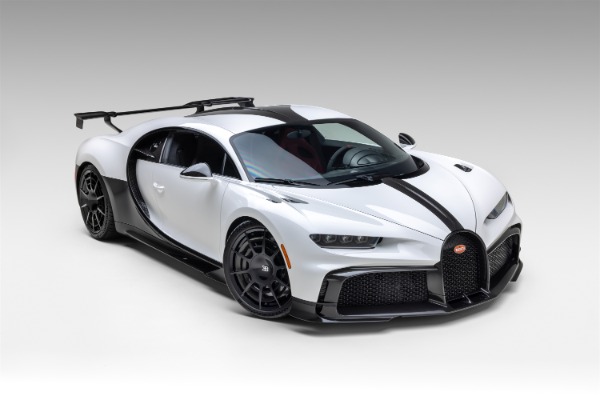 Used 2021 Bugatti Chiron Pur Sport Coupe 1/60 Made Bespoke 1 of 1 Spec Extended Warranty and Service for sale Sold at Chicago Motor Cars in West Chicago IL 60185 6