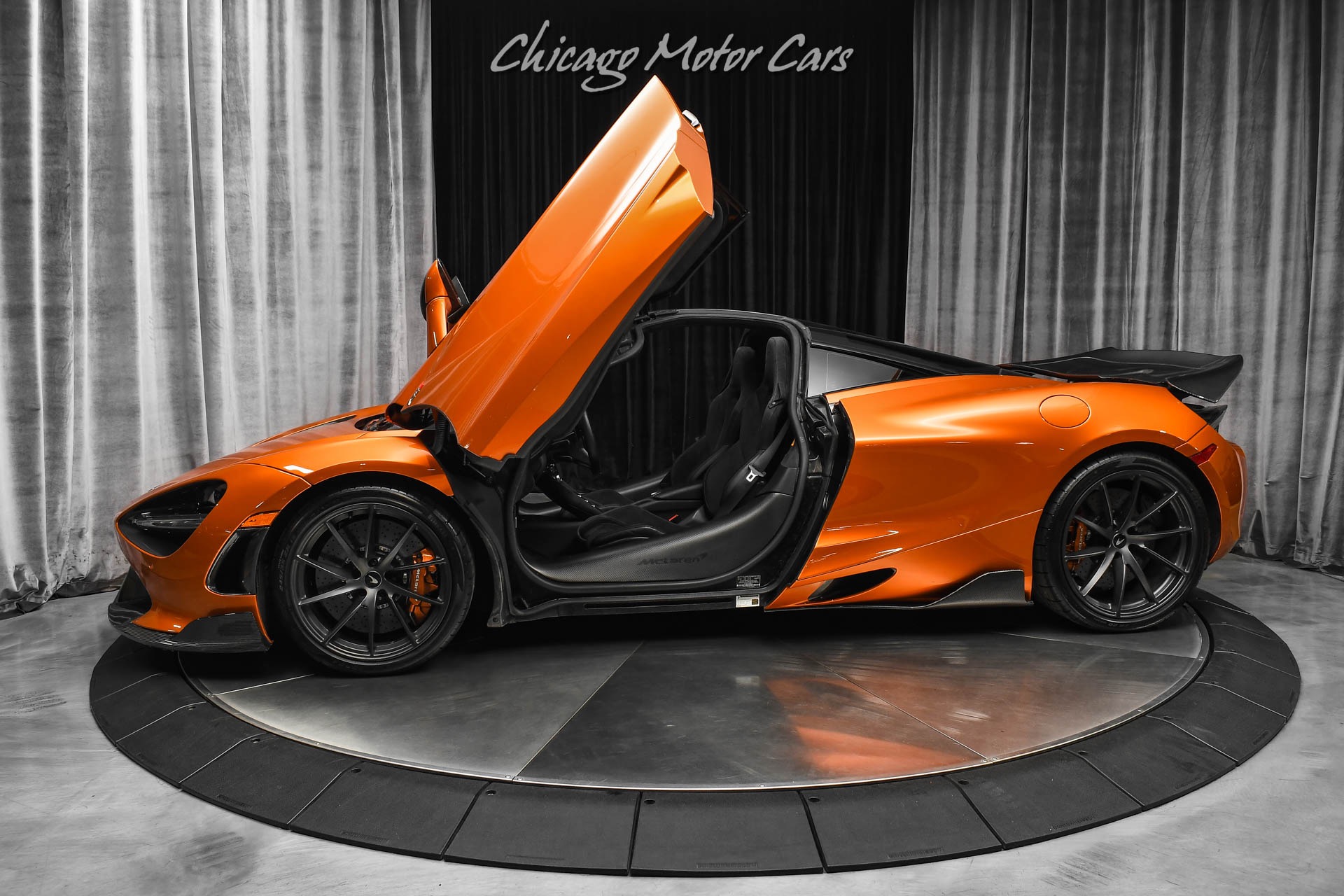Used 2019 McLaren 720S Performance! Vehicle Lift! Tons of Carbon Fiber! Stealth Pack! Full PPF! for sale Sold at Chicago Motor Cars in West Chicago IL 60185 1