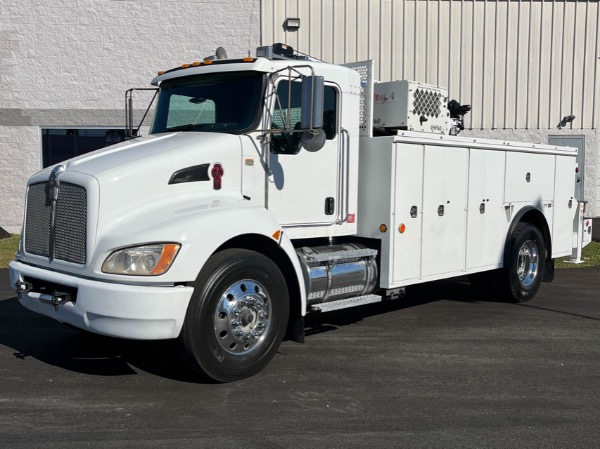 Used 2015 Kenworth T370 Service Truck with Crane for sale Sold at Chicago Motor Cars in West Chicago IL 60185 1