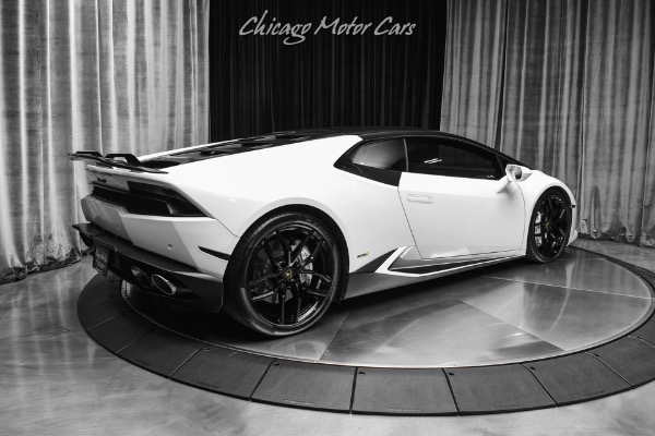 Used 2015 Lamborghini Huracan LP610-4 Custom Interior Carbon Fiber Serviced for sale Sold at Chicago Motor Cars in West Chicago IL 60185 5