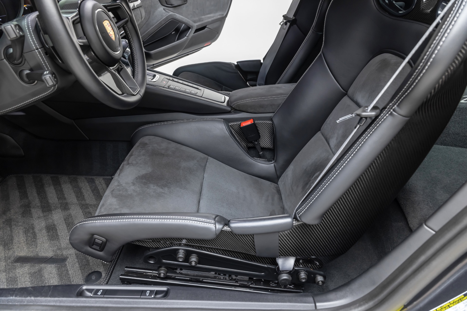 2018 PORSCHE 911 - Image 20