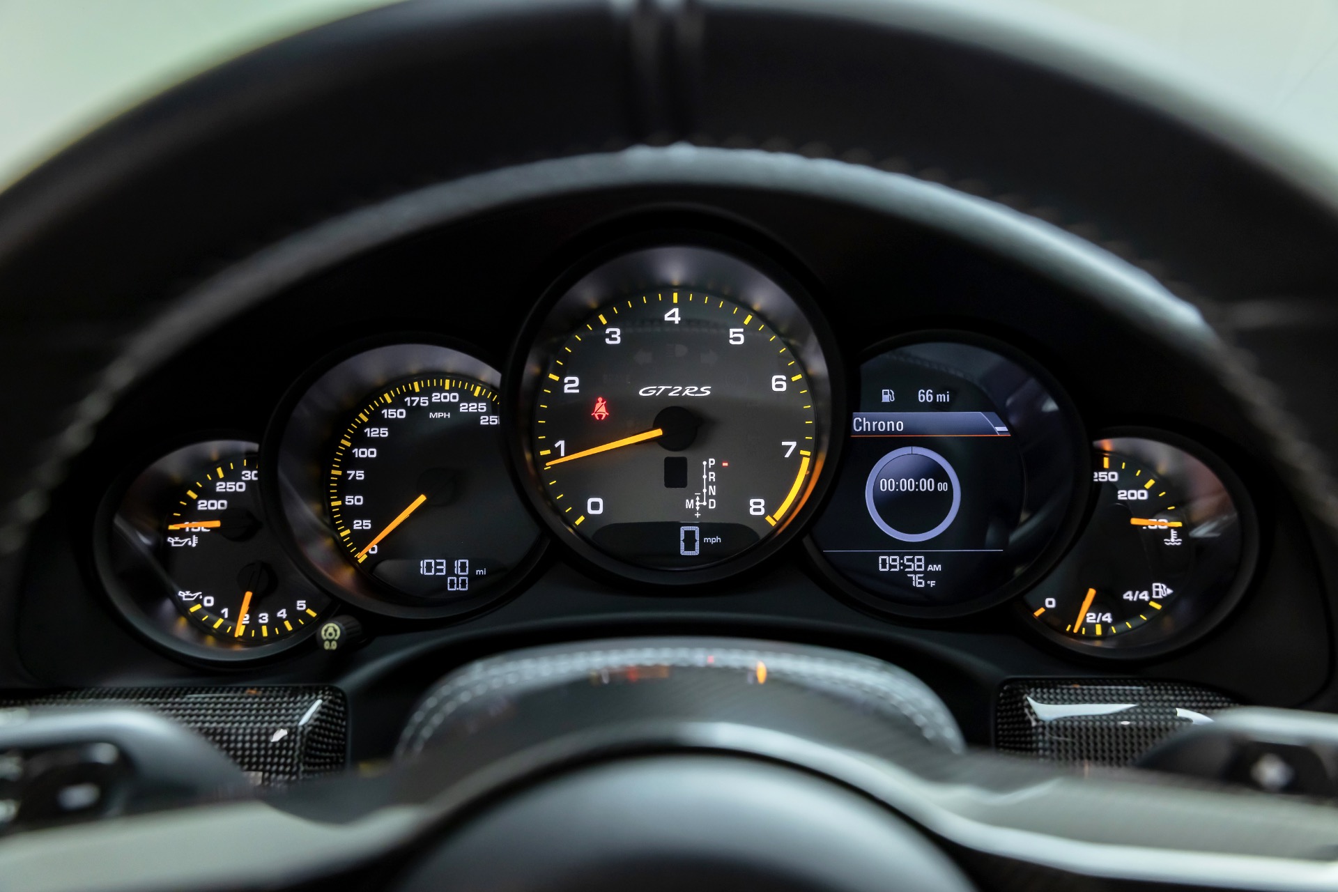 2018 PORSCHE 911 - Image 24