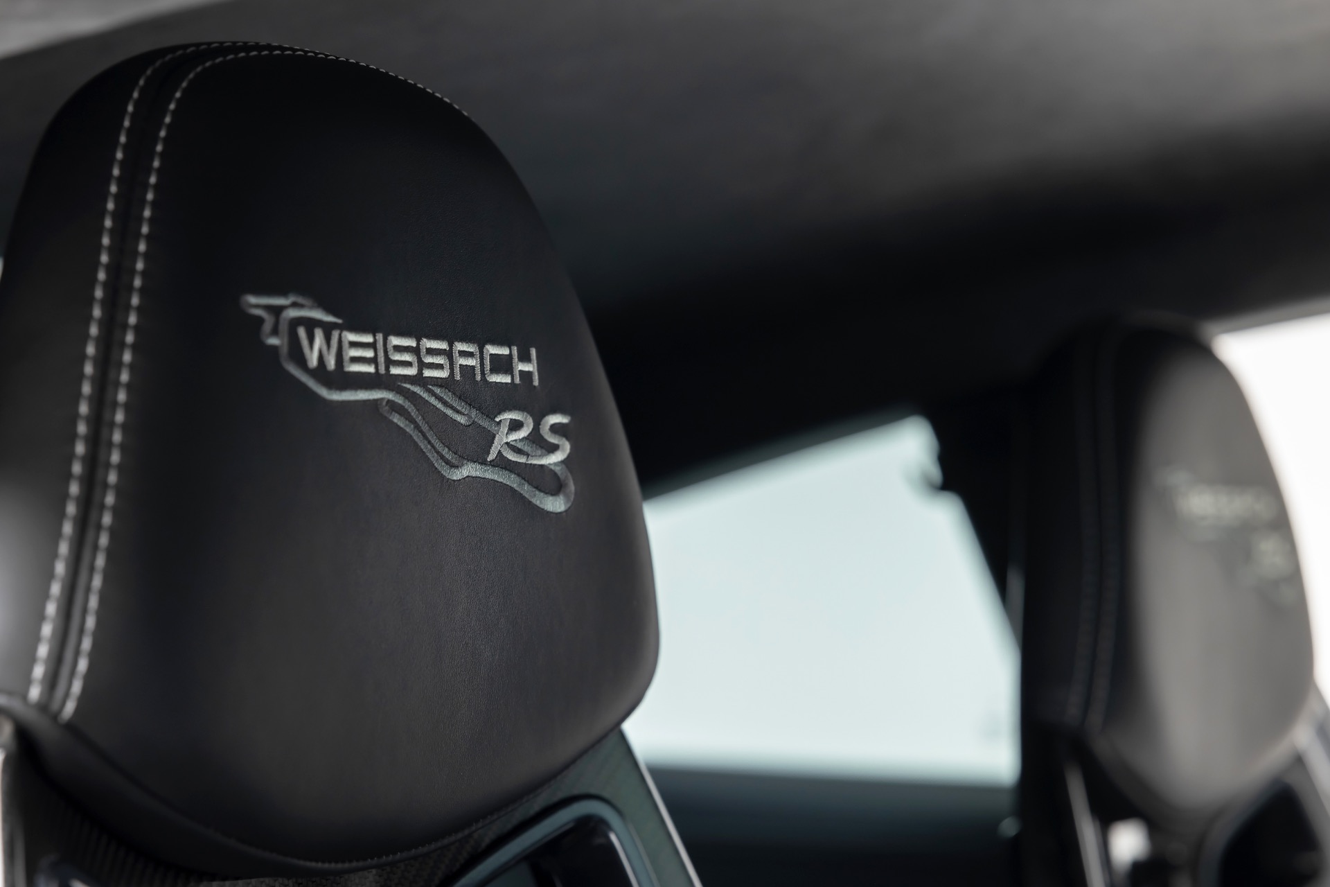 2018 PORSCHE 911 - Image 35