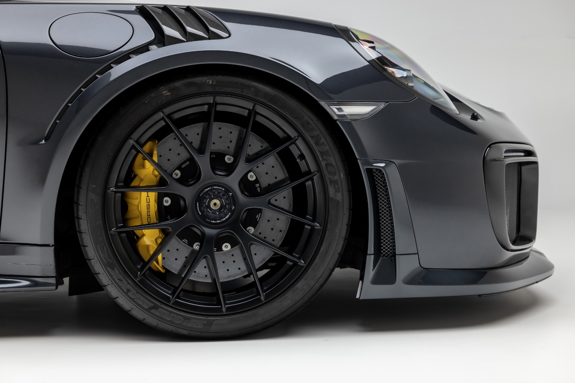 2018 PORSCHE 911 - Image 9