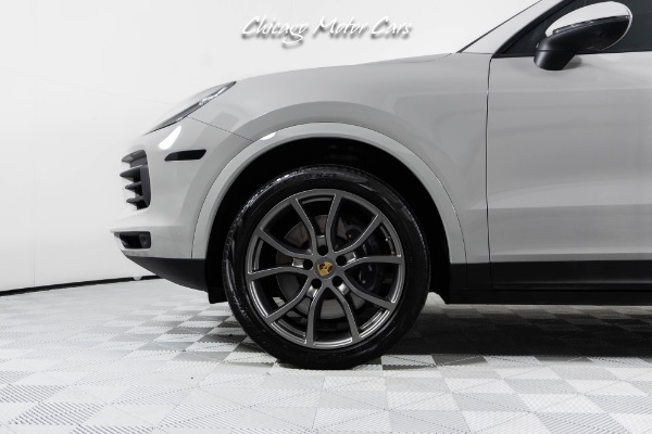 Used 2021 Porsche Cayenne Exclusie 21in Wheels! Premium Package! Stunning Chalk Paint! Loaded! for sale Sold at Chicago Motor Cars in West Chicago IL 60185 3