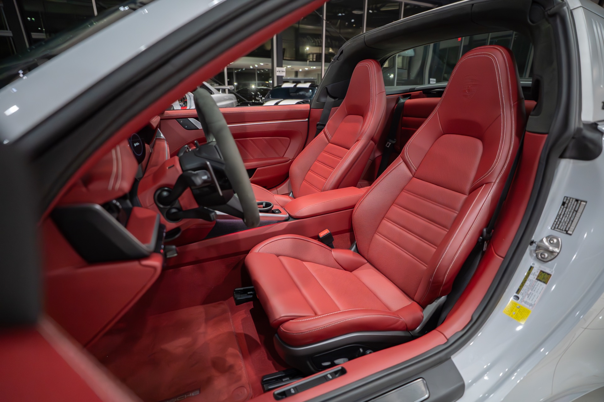 2024 PORSCHE 911 - Image 16