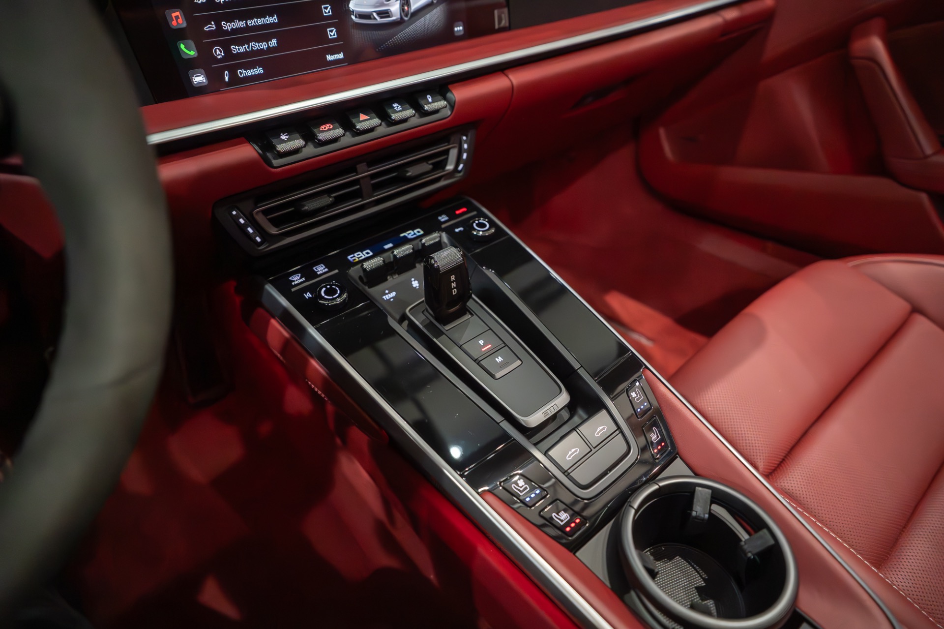 2024 PORSCHE 911 - Image 29