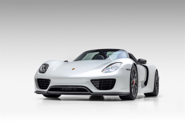 Used 2015 Porsche 918 Spyder Weissach Paint to Sample Oryx Metallic White Just Serviced 1/918 for sale Sold at Chicago Motor Cars in West Chicago IL 60185 2