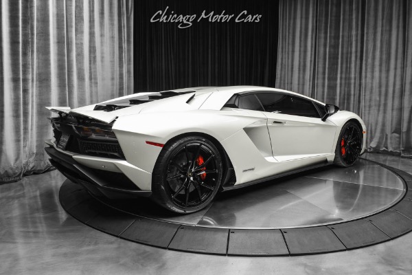Used 2017 Lamborghini Aventador LP740-4 S Coupe Balloon White! Front Lift! Tons of Carbon Fiber! Loaded! for sale Sold at Chicago Motor Cars in West Chicago IL 60185 5