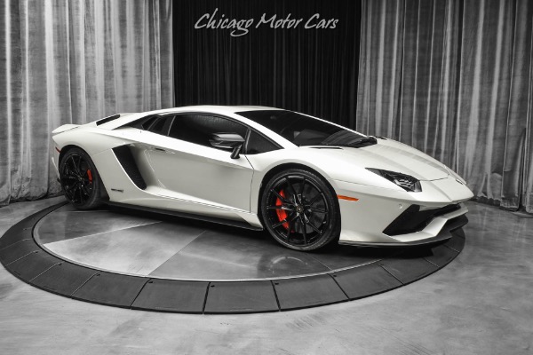 Used 2017 Lamborghini Aventador LP740-4 S Coupe Balloon White! Front Lift! Tons of Carbon Fiber! Loaded! for sale Sold at Chicago Motor Cars in West Chicago IL 60185 6