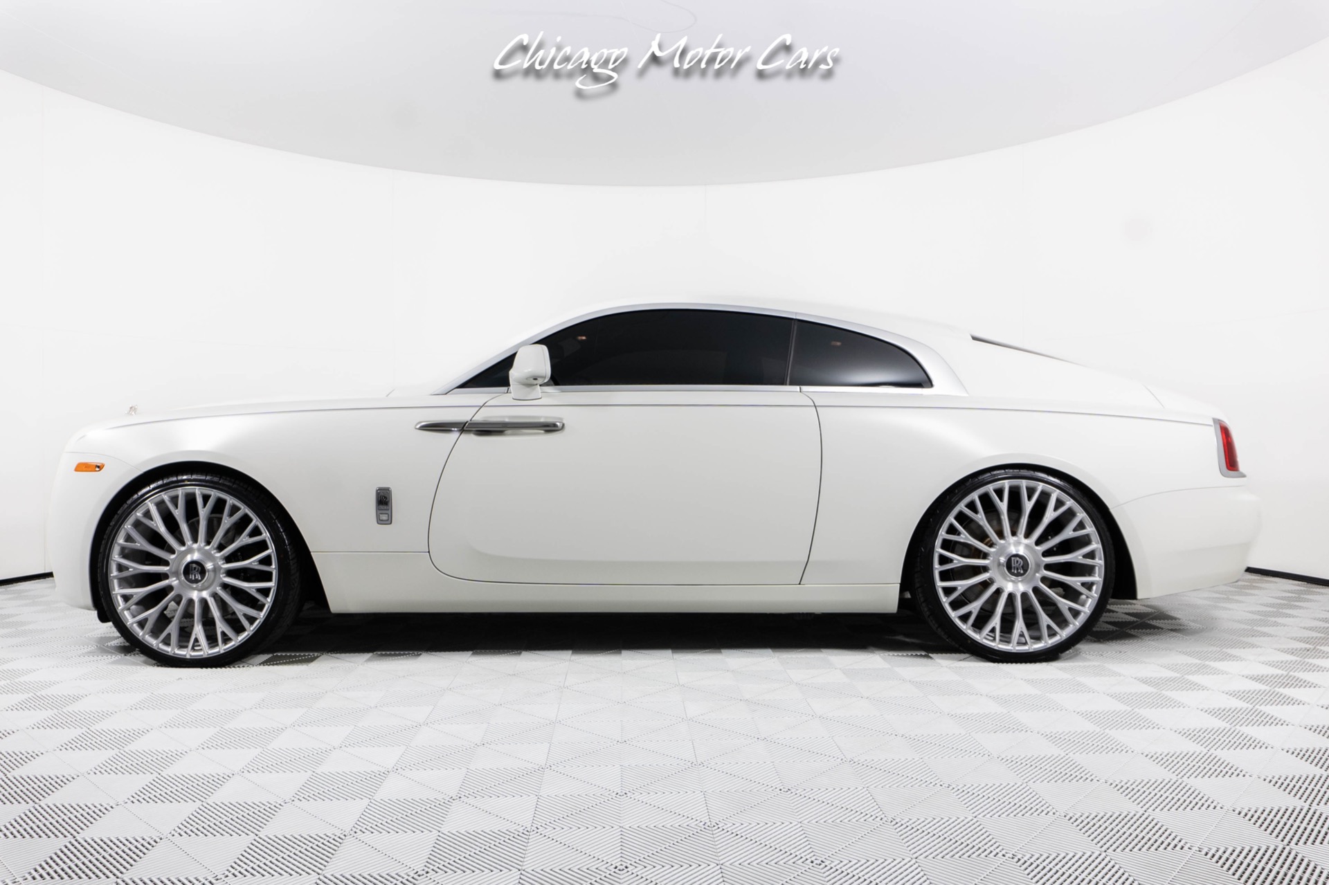 Wraith Starlight Rolls Royce Wraith With Custom Wheels Phantom Hunts: Chasing Ghosts In