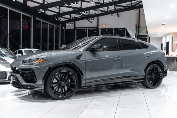 Used 2022 Lamborghini Urus SUV RARE Grigio Telesto Paint! Pano Roof! ONLY 3k Miles! 3D Sound! LOADED for sale Sold at Chicago Motor Cars in West Chicago IL 60185 2