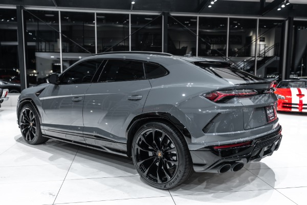 Used 2022 Lamborghini Urus SUV RARE Grigio Telesto Paint! Pano Roof! ONLY 3k Miles! 3D Sound! LOADED for sale Sold at Chicago Motor Cars in West Chicago IL 60185 3