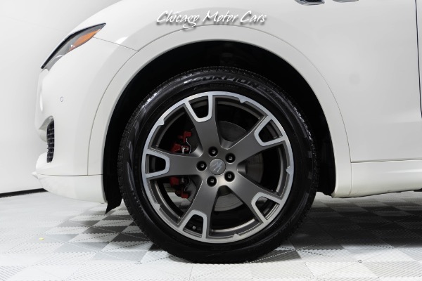 Used 2019 Maserati Levante Panorama Sunroof! 20in Matte Black Wheels! Piano Black Trim! MINT! for sale Sold at Chicago Motor Cars in West Chicago IL 60185 3