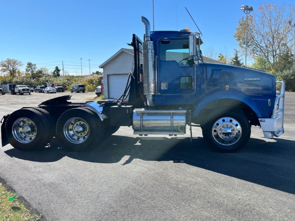 Used 1999 Kenworth T800 C15 Day Cab for sale Sold at Chicago Motor Cars in West Chicago IL 60185 4