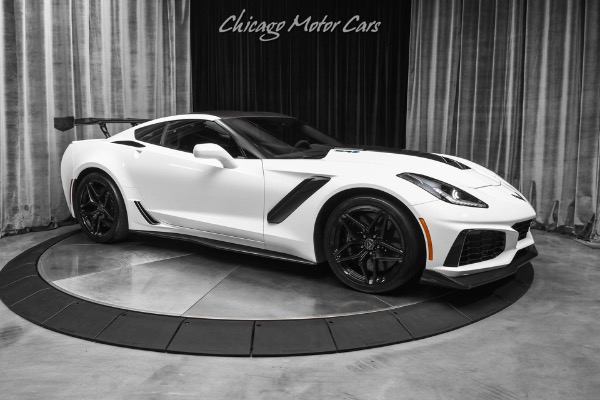 Used 2019 Chevrolet Corvette ZR1 ZTK Track Package Competition Seats Only 2900 Miles for sale Sold at Chicago Motor Cars in West Chicago IL 60185 6