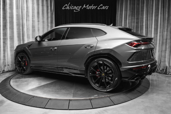 Used 2022 Lamborghini Urus Front PPF $262k MSRP Advanced 3D Sound Night Vision Loaded Spec for sale Sold at Chicago Motor Cars in West Chicago IL 60185 3